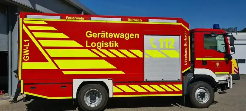 Gerätewagen Logistik Feuerwehr – Einsatz- & Sonderfahrzeuge von Münch Werbetechnik Siegen