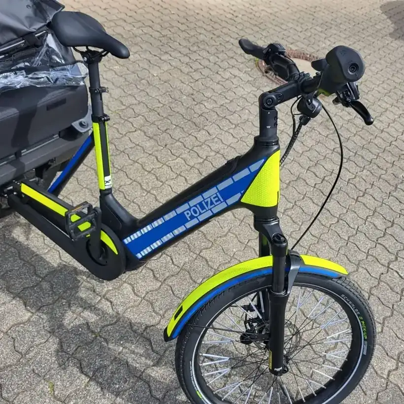 Polizei E-Bike Beklebung – Einsatz- & Sonderfahrzeuge von Münch Werbetechnik Siegen
