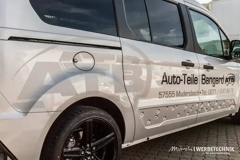 Fahrzeug Auto-Teile Bangard – Fahrzeugbeschriftung von Münch Werbetechnik Siegen