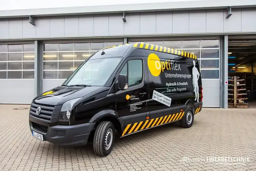 Optiflex Transporter Front – Fahrzeugbeschriftung von Münch Werbetechnik Siegen