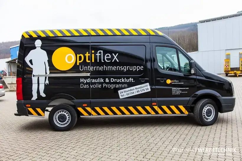 Optiflex Transporter Heckseite – Fahrzeugbeschriftung von Münch Werbetechnik Siegen