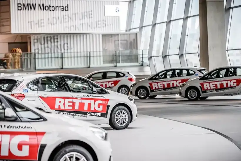 PKW Flotte Rettig BMW – Fahrzeugbeschriftung von Münch Werbetechnik Siegen