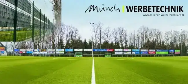 Bandenwerbung Sportplatz – Glas, Fassade & Gebäude von Münch Werbetechnik Siegen