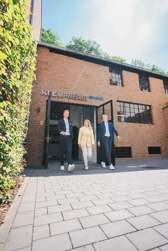 Fassadenbeschriftung Klempnerei event – Glas, Fassade & Gebäude von Münch Werbetechnik Siegen