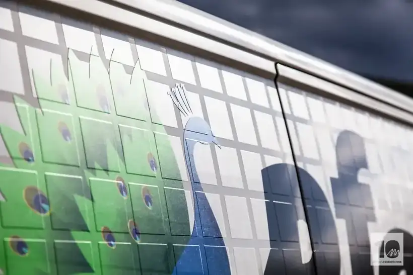 Fassadenfolierung Pfau – Glas, Fassade & Gebäude von Münch Werbetechnik Siegen