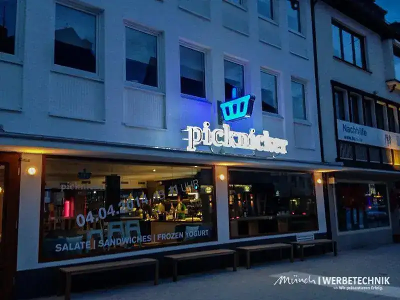 Licht- & Außenwerbung von Münch Werbetechnik in Siegen